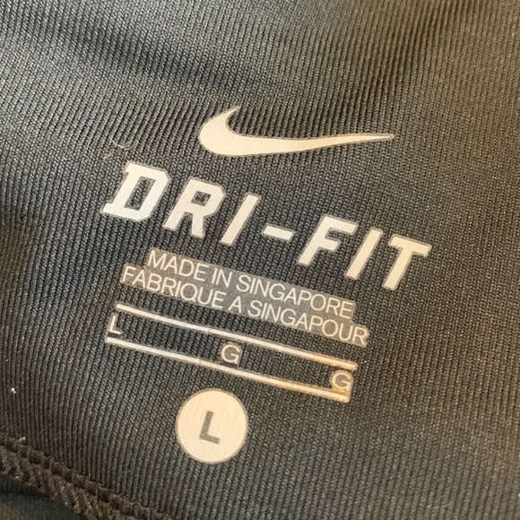 LOT of Running gear: Brooks and Nike - Picture 9 of 9